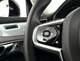 Volvo XC90 T8 Plug-in hybrid AWD Ultra Dark | Panoramadak | 360° camera | Bowers & Wilkins | Luchtvering | Stoelventilatie | Head-up Display | Trekhaak