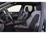 Volvo XC60 T8 Recharge AWD Ultra Black Edition - Panorama/schuifdak - IntelliSafe Assist & Surround - 360º Camera - Harman/Kardon audio - Adaptieve LED koplampen - Verwarmde voorstoelen, stuur & achterbank - Parkeersensoren voor & achter - Elektr. bedienb. voorstoelen met geheugen - Head up display - Draadloze tel. lader - Extra getint glas - Inklapbare trekhaak - 21' LMV