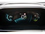 Peugeot e-2008 EV GT 50 kWh | LED | Panoramadak | 92,5% SOH | Stoelverwarming | Carplay