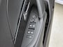 Peugeot e-2008 SUV GT 54 kWh | Accu 97% | Airco | Apple Carplay / Android auto | Camera voor en achter | Cruise control adaptief | Navigatie