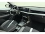 Opel Frontera Electric GS 44 kWh | Navigatie | Stoel & Stuurverwarming | SOH: 99% | Camera | Climate control | Zwart dak | Dakrails | Verwarmd voorruit
