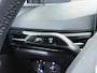MG MG4 Electric Trophy Extended Range 77kWh Warmtepomp Trekhaak SOH 95% Adap.Cruise Navi 360°Camera Apple Carplay Android Auto Elek.Stoel+Verwarming Pdc Led Privacy Glas Isofix DAB Bluetooth Dodehoek detector File assistent Rijstrooksensor Wifi 1e Eigenaar Origineel Nederlandse Auto