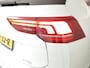 Volkswagen Golf variant 1.5 eTSI R-Line Edition | Black style pakket | Panoramisch schuif-kanteldak | Assistance pakket plus