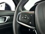 Volvo XC40 T2 Momentum Business | Park assist | Cruise control | Navigatie | Elektrische achterklep
