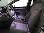 Volkswagen Golf 1.5 eHybrid GTE | SOH 100%| 272PH PHEV | Panorama dak | Trekhaak | Head up display | Matrix koplampen |