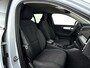 Volvo XC40 T2 Momentum | Parkeercamera | Cruise control | Navigatie | Climate control