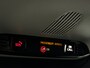 Volvo XC40 T2 Momentum | Parkeercamera | Cruise control | Navigatie | Climate control