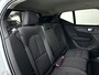 Volvo XC40 T2 Momentum | Parkeercamera | Cruise control | Navigatie | Climate control