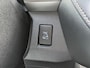 Toyota RAV4 2.0 Executive Business 4WD | JBL | Trekhaak | Stoelverw. | Elek. kofferklep | Leer | Treeplanken | Cruise control