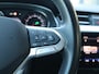 Volkswagen Passat Variant 1.5 TSI 150 pk DSG Business | Trekhaak | Navigatie | App Connect | Stoelverwarming | ACC | LED | PDC |