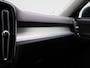 Volvo XC40 1.5 T2 Momentum | Achteruitrij Camera | Digital Cockpit | Stoelverwarming | Stuurverwarming | Cruise Control | Climate Control | Navigatie | Apple Carplay | Android Auto |