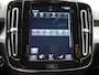 Volvo XC40 1.5 T2 Momentum | Achteruitrij Camera | Digital Cockpit | Stoelverwarming | Stuurverwarming | Cruise Control | Climate Control | Navigatie | Apple Carplay | Android Auto |