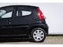 Peugeot 107 1.0-12V XS NLAuto 5deurs Dealer onderhouden | Airco | elektrische ramen voor |