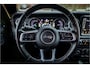 Jeep Wrangler Unlimited 4xe 380 Sahara Cognac Leder | Sky One Softtop | Sarge Green | Adaptive Cruise | Trekhaak