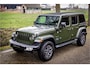 Jeep Wrangler Unlimited 4xe 380 Sahara Cognac Leder | Sky One Softtop | Sarge Green | Adaptive Cruise | Trekhaak