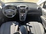 Kia Carens 2.0 CVVT X-ecutive /Nieuwe apk bij aflevering/CC/Trekhaak/Lm velgen