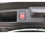Opel Grandland Business Edition | Achteruitrijcamera | Afneembare trekhaak | Carrosserie in één kleur Lederen bekleding met ergonomische stoelen vooraan | Voorraadvoordeel !