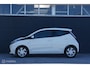 Toyota Aygo 1.0 VVT-i Aut. X-Play Navi Cam PDC Apple/Android