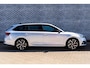 Skoda Octavia Combi 1.0 e-TSI Sport Business | Parkeersensoren | Sportstoelen | Lichtmetalen Velgen 18 inch | Navigatie | Apple Carplay | Android Auto | Voorruitverwarming