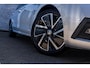 Skoda Octavia Combi 1.0 e-TSI Sport Business | Parkeersensoren | Sportstoelen | Lichtmetalen Velgen 18 inch | Navigatie | Apple Carplay | Android Auto | Voorruitverwarming