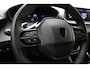 Peugeot 2008 1.2 Hybrid 136 Allure | Lane keeping system | Cruise control | Forward collission system | Vermoeidheidsherkenning | Achteruitrijcamera | Navigatie | Climate control
