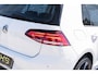 Volkswagen Golf 1.0 TSI Comfortline | Navigatie | Parkeersensoren | Climate Control | Regensensor | Cruise Control Adaptief | Lichtmetalen Velgen