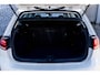 Volkswagen Golf 1.0 TSI Comfortline | Navigatie | Parkeersensoren | Climate Control | Regensensor | Cruise Control Adaptief | Lichtmetalen Velgen