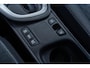 Toyota Yaris 1.5 Hybrid Active | Trekhaak | Stoelverwarming | Achteruitrijcamera | Parkeersensoren voor en achter | Lichtmetalen Velgen 16 inch | Climate Control | Apple Carplay | Android Auto
