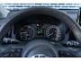 Toyota Yaris 1.5 Hybrid Active | Trekhaak | Stoelverwarming | Achteruitrijcamera | Parkeersensoren voor en achter | Lichtmetalen Velgen 16 inch | Climate Control | Apple Carplay | Android Auto
