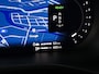 Volvo XC60 T8 Plug-in hybrid AWD Ultra Dark | SOH 100% | Panoramadak | 360° camera | Luchtvering | Harman Kardon | Stoel- en Stuurverwarming | Trekhaak