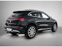 Mercedes-Benz EQA 250+ Business Solution AMG 71 kWh | Premium pakket | Winterpakket | Trekhaak | DISTRONIC | Panoramaschuifdak | 360° camera | Sfeerverlichting | Smartphone integratie |