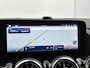 Mercedes-Benz EQA 250+ Business Solution AMG 71 kWh | Premium pakket | Winterpakket | Trekhaak | DISTRONIC | Panoramaschuifdak | 360° camera | Sfeerverlichting | Smartphone integratie |