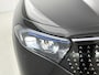 Mercedes-Benz EQA 250+ Business Solution AMG 71 kWh | Premium pakket | Winterpakket | Trekhaak | DISTRONIC | Panoramaschuifdak | 360° camera | Sfeerverlichting | Smartphone integratie |