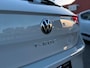 Volkswagen T-Roc 1.5 TSI R-Line | ACC | Carplay | Trekhaak | IQ Light