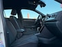 Volkswagen T-Roc 1.5 TSI R-Line | ACC | Carplay | Trekhaak | IQ Light