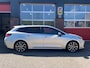 Toyota Corolla Touring Sports 2.0 Hybrid Team D, Blindspot, Keyless, Winterpakket, All-seasonbanden, Carplay etc...