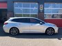 Toyota Corolla Touring Sports 2.0 Hybrid Team D, Blindspot, Keyless, Winterpakket, All-seasonbanden, Carplay etc...