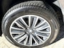Peugeot 2008 1.2 Benzine Luxe Allure loopt 1 op 16. * Navigatie * Trekhaak * Climate & Cruise Control * Bleu Tooth * Vingerhoets; Vierde Generatie Eersteklas Service. Al meer dan 100 jaar een begrip in de Brabantse Kempen.