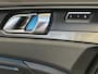 Lynk & Co 01 1.5 MY 2023 ZWARTE HEMEL 100 STUKS OP VOORRAAD ! VOL OPTIES ! 360 CAMERA ADAPTIVE CRUISE CONTROL PANORAMA SCHUIF/KANTELDAK APPLE CARPLAY/ANDROID RIJSTROOKSENSOREN ZEER MOOI !!
