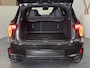 Lynk & Co 01 1.5 MY 2023 ZWARTE HEMEL 100 STUKS OP VOORRAAD ! VOL OPTIES ! 360 CAMERA ADAPTIVE CRUISE CONTROL PANORAMA SCHUIF/KANTELDAK APPLE CARPLAY/ANDROID RIJSTROOKSENSOREN ZEER MOOI !!