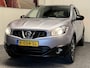 Nissan Qashqai 2.0 360 NAVIGATIE CRUISE CONTROL CLIMATE CONTROL PANORAMADAK BLUETOOTH TELEFOON MEDIA VOORBEREIDING STOELVERWARMING 360 CAMERA TREKHAAK ZEER MOOI !!