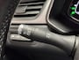 Renault Captur 1.0 TCe 100 INTENS NAVIGATIE CRUISE CONTROL STOEL EN STUURVERWARMING APPLE CARPLAY/ANDROID RIJSTROOKSENSOREN DODEHOEKSENSOREN ACHTERUITRIJCAMERA TREKHAAK ZEER MOOI !!