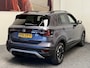 Volkswagen T-Cross 1.0 TSI Style NAVIGATIE ADAPTIVE CRUISE CONTROL CLIMATE CONTROL MEDIA VOORBEREIDING RIJSTROOKSENSOREN DODEHOEKSENSOREN ACHTERUITRIJCAMERA PDC ZEER MOOI !!