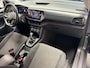Volkswagen T-Cross 1.0 TSI Style NAVIGATIE ADAPTIVE CRUISE CONTROL CLIMATE CONTROL MEDIA VOORBEREIDING RIJSTROOKSENSOREN DODEHOEKSENSOREN ACHTERUITRIJCAMERA PDC ZEER MOOI !!