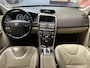 Volvo XC60 3.0 T6 AWD MOMENTUM NIEUWE APK YOUNGTIMER ! LEDER CRUISE CONTROL CLIMATE CONTROL BLUETOOTH TELEFOON 18" LM VELGEN PDC FACELIFT MODEL !!
