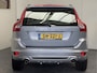 Volvo XC60 3.0 T6 AWD MOMENTUM NIEUWE APK YOUNGTIMER ! LEDER CRUISE CONTROL CLIMATE CONTROL BLUETOOTH TELEFOON 18" LM VELGEN PDC FACELIFT MODEL !!