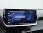 Peugeot e-2008 SUV Allure Avantage 54 kWh | Accu 98% | Airco | Apple Carplay / Android auto | Cruise control adaptief | Camera voor en achter | Navigatie