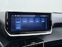 Peugeot e-2008 SUV Allure Avantage 54 kWh | Accu 98% | Airco | Apple Carplay / Android auto | Cruise control adaptief | Camera voor en achter | Navigatie
