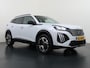 Peugeot e-2008 SUV Allure Avantage 54 kWh | Accu 98% | Airco | Apple Carplay / Android auto | Cruise control adaptief | Camera voor en achter | Navigatie