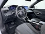 Peugeot e-2008 SUV Allure Avantage 54 kWh | Accu 98% | Airco | Apple Carplay / Android auto | Cruise control adaptief | Camera voor en achter | Navigatie